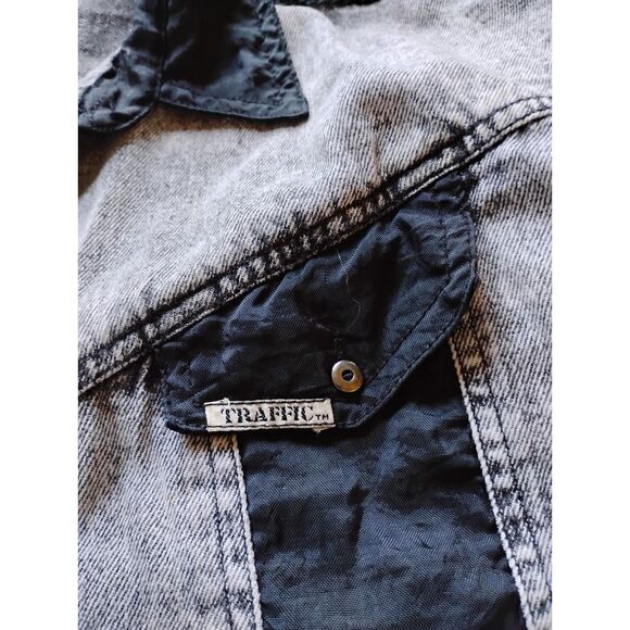 Traffic Women's Size Medium Cropped Black Jean Jacket, Vintage "80's" - Picture 3 of 7